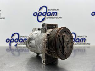 Gebruikte Aircopomp Renault Captur (2R) 0.9 Energy TCE 12V Prijs € 125,00 Margeregeling aangeboden door Gebr Opdam B.V.