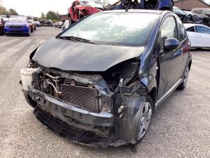 Gebruikte Versnellingsbak Toyota Aygo (B10) 1.0 12V VVT-i Prijs € 150,00 Margeregeling aangeboden door Gebr Opdam B.V.