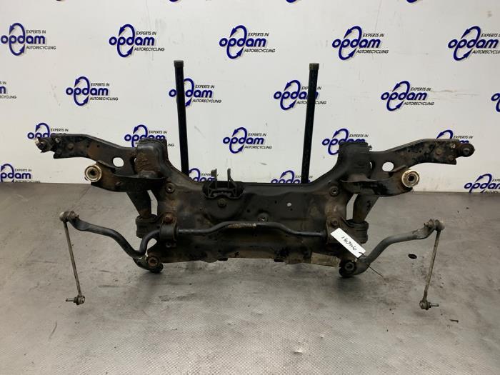 Gebruikte Subframe Ford Focus 3 Wagon 1.6 TDCi Prijs € 75,00 Margeregeling aangeboden door Gebr Opdam B.V.