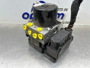 Gebruikte ABS Pomp Ford Focus 3 Wagon 1.6 TDCi Prijs € 125,00 Margeregeling aangeboden door Gebr Opdam B.V.