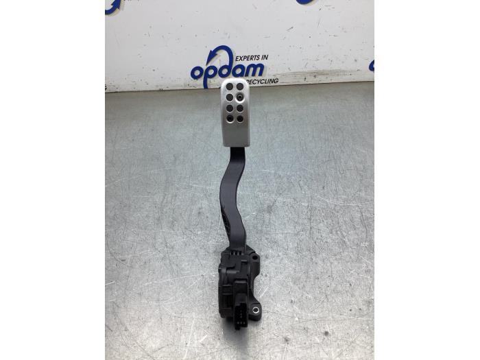 Gebruikte Sensor Gaspedaalpositie Peugeot 2008 (CU) 1.6 VTI 16V Prijs € 30,00 Margeregeling aangeboden door Gebr Opdam B.V.