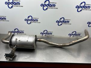 Gebruikte Uitlaat Einddemper Renault Scénic II (JM) 2.0 16V Prijs € 75,00 Margeregeling aangeboden door Gebr Opdam B.V.