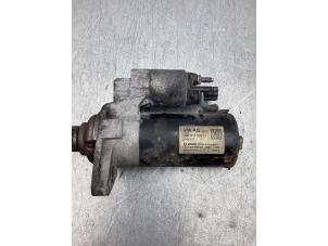 Gebruikte Startmotor Volkswagen Caddy III (2KA,2KH,2CA,2CH) 1.6 TDI 16V Prijs € 35,00 Margeregeling aangeboden door Gebr Opdam B.V.
