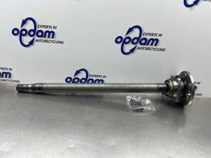 Nieuwe Steekas links-achter Mercedes Sprinter Prijs € 362,94 Inclusief btw aangeboden door Gebr Opdam B.V.