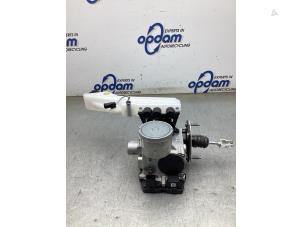 Gebruikte Rembol Kia Niro I (DE) E-Niro 64 kWh Prijs € 650,00 Margeregeling aangeboden door Gebr Opdam B.V.