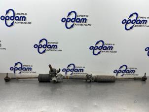 Gebruikte Stuurhuis Renault Clio II (BB/CB) 1.2 16V Prijs € 100,00 Margeregeling aangeboden door Gebr Opdam B.V.