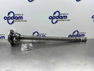 Nieuwe Steekas rechts-achter Mercedes Sprinter Prijs € 362,94 Inclusief btw aangeboden door Gebr Opdam B.V.