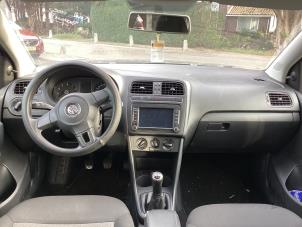 Gebruikte Module + Airbag Set Volkswagen Polo V (6R) 1.2 12V Prijs € 700,00 Margeregeling aangeboden door Gebr Opdam B.V.