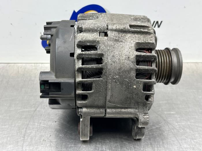 Dynamo van een Audi A3 Sportback (8VA/8VF) 1.4 TFSI 16V 2013