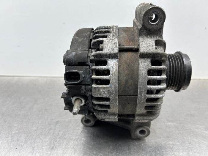 Gebruikte Dynamo Opel Astra K 1.4 Turbo 16V Prijs € 75,00 Margeregeling aangeboden door Gebr Opdam B.V.