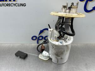 Gebruikte Benzinepomp Saab 9-3 I (YS3D) 2.0t 16V Ecopower Prijs € 75,00 Margeregeling aangeboden door Gebr Opdam B.V.