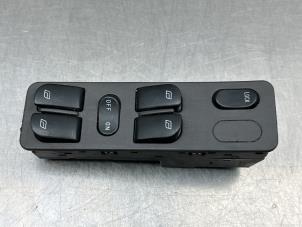 Gebruikte Ruit schakelaar elektrisch Saab 9-3 I (YS3D) 2.0t 16V Ecopower Prijs € 75,00 Margeregeling aangeboden door Gebr Opdam B.V.