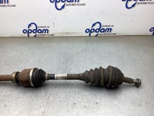 Gebruikte Cardanas rechts-voor (VWA) Peugeot Expert (V1/VA/VB/VE/VF/VT/VY) 2.0 Blue HDi 120 16V Prijs € 150,00 Margeregeling aangeboden door Gebr Opdam B.V.