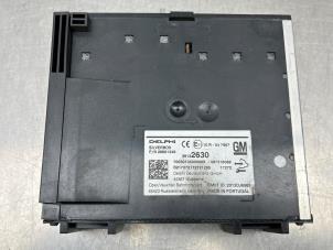 Gebruikte Radio module Opel Astra K 1.4 Turbo 16V Prijs € 100,00 Margeregeling aangeboden door Gebr Opdam B.V.