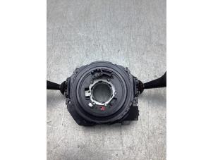 Gebruikte Licht + Raw Schakelaar BMW 3 serie (F30) 330e Prijs € 100,00 Margeregeling aangeboden door Gebr Opdam B.V.