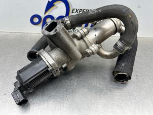 Gebruikte EGR Klep Fiat Fiorino (225) 1.3 JTD 16V Multijet Prijs € 75,00 Margeregeling aangeboden door Gebr Opdam B.V.