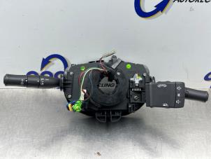 Gebruikte Combischakelaar Stuurkolom Renault Megane II CC (EM) 2.0 16V Prijs € 90,00 Margeregeling aangeboden door Gebr Opdam B.V.