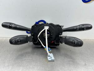 Gebruikte Combischakelaar Stuurkolom Peugeot 307 SW (3H) 1.6 16V Prijs € 150,00 Margeregeling aangeboden door Gebr Opdam B.V.