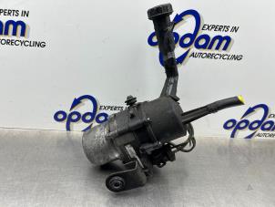 Gebruikte Servopomp Peugeot Partner (GC/GF/GG/GJ/GK) 1.6 HDI 75 Phase 1 Prijs € 250,00 Margeregeling aangeboden door Gebr Opdam B.V.