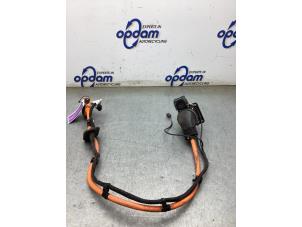 Gebruikte Oplaadpunt stekker aansluiting Mercedes E (W213) E-300 e 2.0 Turbo 16V Prijs € 181,50 Inclusief btw aangeboden door Gebr Opdam B.V.