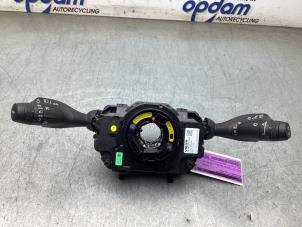 Gebruikte Combischakelaar Stuurkolom Volvo XC60 II (UZ) 2.0 T8 16V Polestar Engineered AWD Prijs € 200,00 Margeregeling aangeboden door Gebr Opdam B.V.