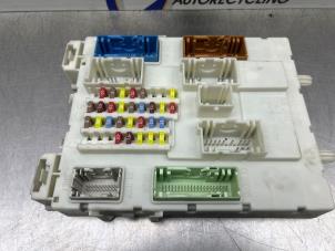 Gebruikte Zekeringkast Ford Focus 3 Wagon 1.6 TDCi ECOnetic Prijs € 100,00 Margeregeling aangeboden door Gebr Opdam B.V.