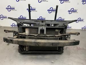 Gebruikte Frontpaneel Volkswagen Polo IV (9N1/2/3) 1.4 16V 75 Prijs € 150,00 Margeregeling aangeboden door Gebr Opdam B.V.