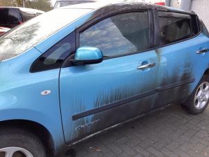 Gebruikte Portier 4Deurs links-voor Nissan Leaf (ZE0) Leaf Prijs € 100,00 Margeregeling aangeboden door Gebr Opdam B.V.