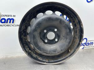 Gebruikte Velg Citroen C1 Prijs € 30,00 Margeregeling aangeboden door Gebr Opdam B.V.