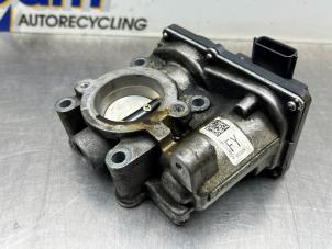 Gebruikte Gasklephuis Renault Kadjar (RFEH) 1.2 Energy TCE 130 Prijs € 60,00 Margeregeling aangeboden door Gebr Opdam B.V.