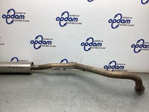 Gebruikte Uitlaat Middendemper Kia Stonic (YB) 1.0i T-GDi 12V Eco-Dynamics+ Prijs € 125,00 Margeregeling aangeboden door Gebr Opdam B.V.