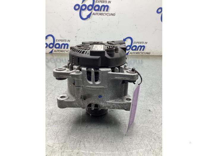 Gebruikte Dynamo Opel Grandland (X) 1.2 Turbo 12V Prijs € 75,00 Margeregeling aangeboden door Gebr Opdam B.V.
