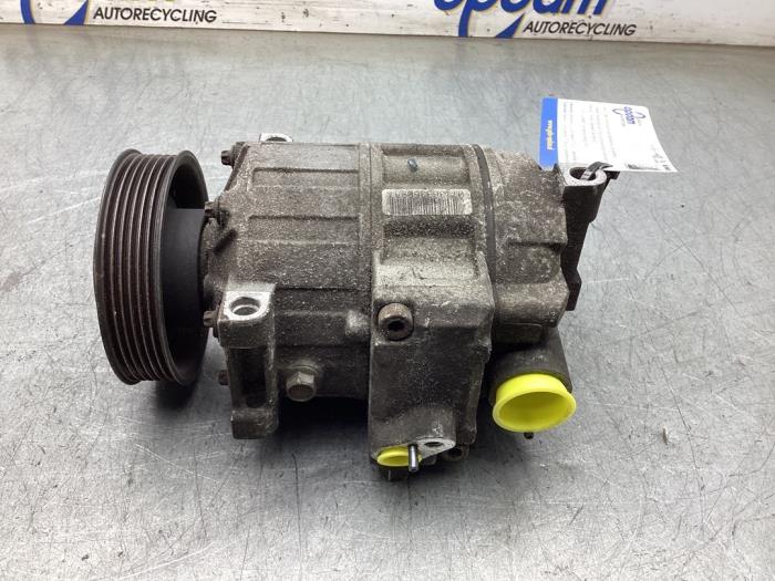Gebruikte Aircopomp Seat Leon (1P1) 1.6 Prijs € 75,00 Margeregeling aangeboden door Gebr Opdam B.V.