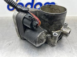 Gebruikte Gasklephuis Volkswagen Polo IV (9N1/2/3) 1.4 16V Prijs € 75,00 Margeregeling aangeboden door Gebr Opdam B.V.