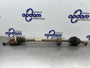 Gebruikte Homokineetas rechts-voor Dacia Logan MCV (KS) 1.6 16V Flexifuel Prijs € 50,00 Margeregeling aangeboden door Gebr Opdam B.V.