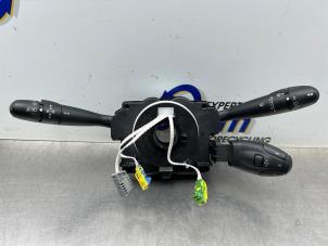 Gebruikte Combischakelaar Stuurkolom Peugeot 206 (2A/C/H/J/S) 1.6 16V Prijs € 125,00 Margeregeling aangeboden door Gebr Opdam B.V.