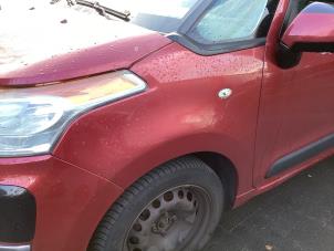 Gebruikte Scherm links-voor Citroen C3 Picasso (SH) 1.4 16V VTI 95 Prijs € 75,00 Margeregeling aangeboden door Gebr Opdam B.V.