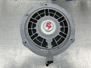 Gebruikte Luidspreker Peugeot 208 I (CA/CC/CK/CL) 1.2 Vti 12V PureTech 82 Prijs € 20,00 Margeregeling aangeboden door Gebr Opdam B.V.