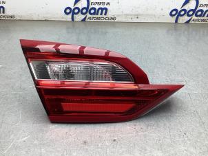 Gebruikte Achterlicht rechts Ford Fiesta 7 1.0 EcoBoost 12V 100 Prijs € 100,00 Margeregeling aangeboden door Gebr Opdam B.V.