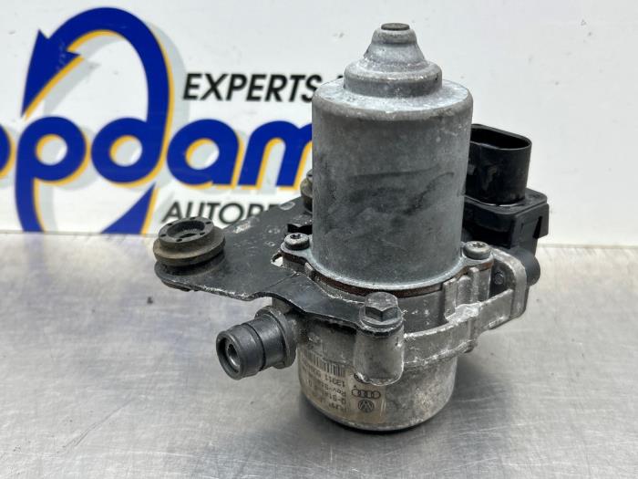Gebruikte Vacuumpomp Rembekrachtiging Volkswagen Polo V (6R) 1.4 TSI 16V BlueGT Prijs € 75,00 Margeregeling aangeboden door Gebr Opdam B.V.