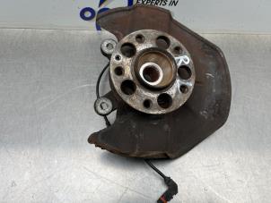 Gebruikte Fusee rechts-voor Mercedes A (W169) 1.5 A-160 Prijs € 60,00 Margeregeling aangeboden door Gebr Opdam B.V.