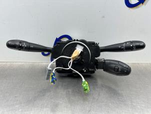 Gebruikte Combischakelaar Stuurkolom Peugeot 206 (2A/C/H/J/S) 1.6 16V Prijs € 200,00 Margeregeling aangeboden door Gebr Opdam B.V.