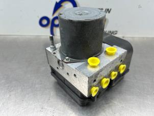 Gebruikte ABS Pomp Peugeot 307 SW (3H) 2.0 16V Prijs € 150,00 Margeregeling aangeboden door Gebr Opdam B.V.