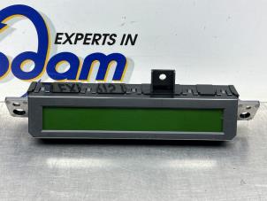 Gebruikte Display Interieur Mazda 5 (CR19) 1.8i 16V Prijs € 40,00 Margeregeling aangeboden door Gebr Opdam B.V.