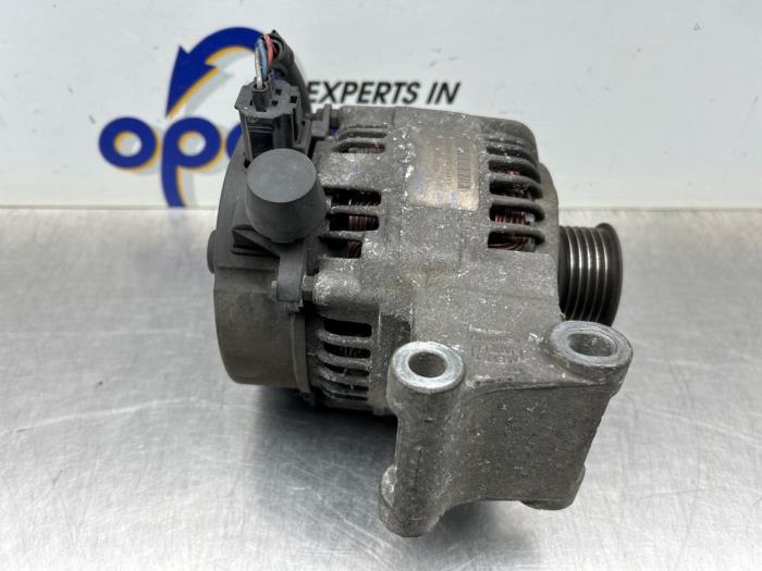 Gebruikte Dynamo Ford Focus 1 1.4 16V Prijs € 50,00 Margeregeling aangeboden door Gebr Opdam B.V.