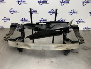 Gebruikte Frontpaneel Mercedes B (W245) 1.7 B-170 16V Prijs € 175,00 Margeregeling aangeboden door Gebr Opdam B.V.