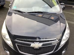 Gebruikte Motorkap Chevrolet Spark (M300) 1.0 16V Prijs € 100,00 Margeregeling aangeboden door Gebr Opdam B.V.
