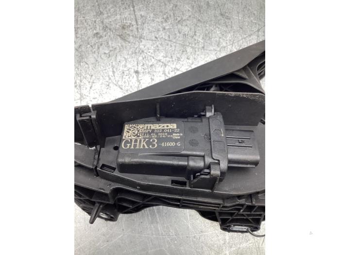 Gaspedaalpositie Sensor van een Mazda CX-3 (DJ/DK) 2.0 SkyActiv-G 121 2019