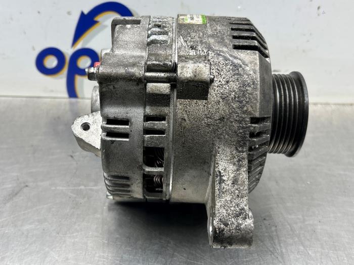 Gebruikte Alternator Ford Cougar (ECX/W) 2.5 24V Prijs € 80,00 Margeregeling aangeboden door Gebr Opdam B.V.