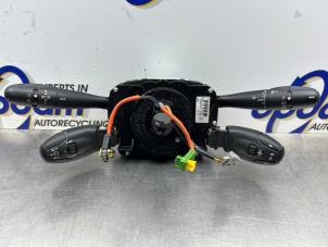 Gebruikte Combischakelaar Stuurkolom Peugeot 407 SW (6E) 2.0 16V Prijs € 200,00 Margeregeling aangeboden door Gebr Opdam B.V.